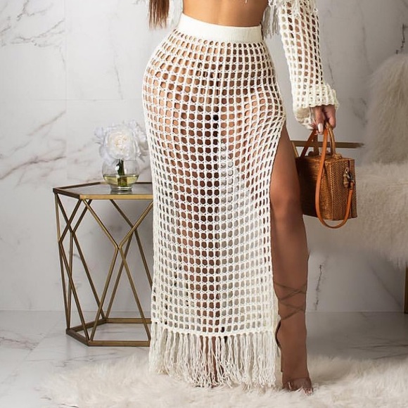 Beach Cover Up Crochet Fringes Maxi Skirt Set - Picture 3 of 5